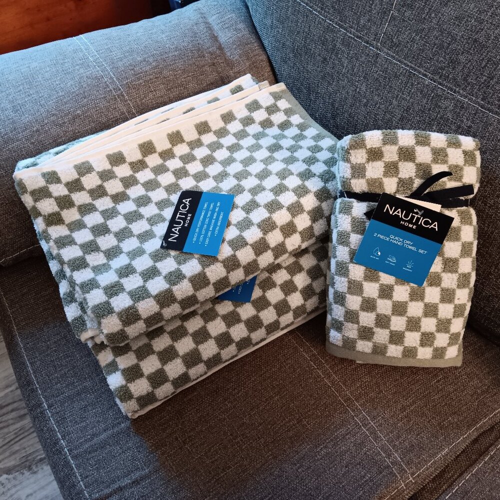 **SOLD, SOLD**  Nautica Home, Bath & Hand Towel, set (4 pc)